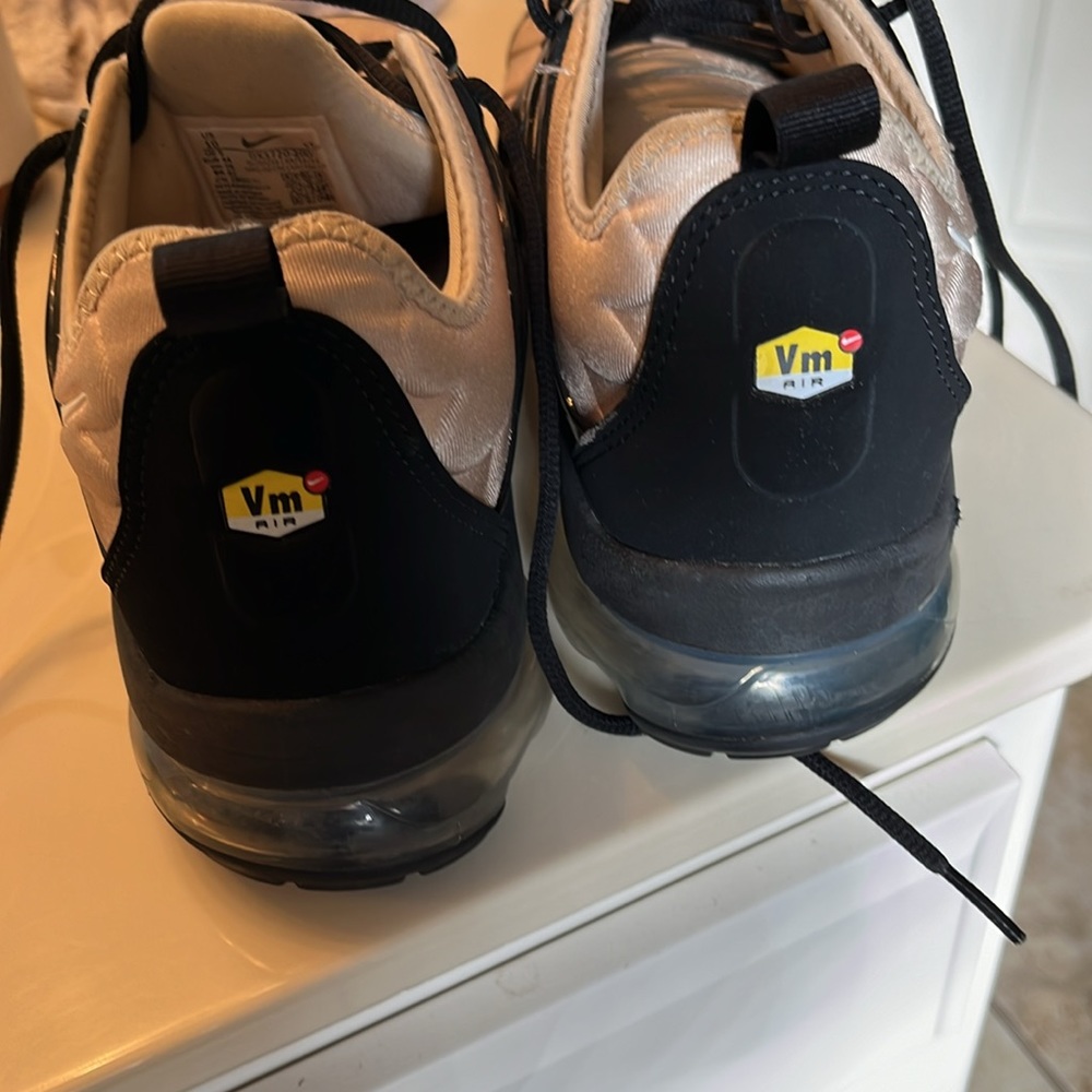 Vapormax plus - Picture 4 of 4